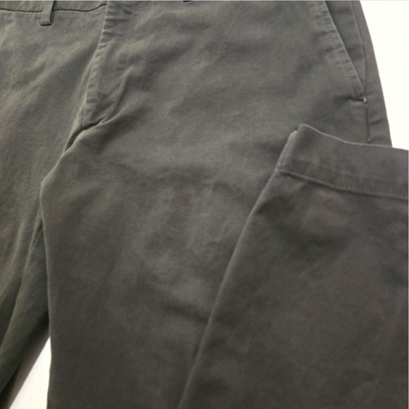 Banana Republic Chino Pants Mens 33x34 Cotton Emerson Fit - Picture 2 of 7